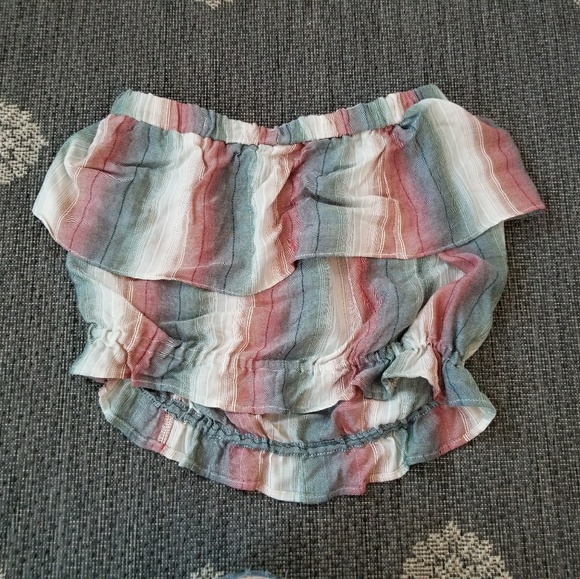 American Eagle Outfitters Tops - American Eagle ruffled tube top